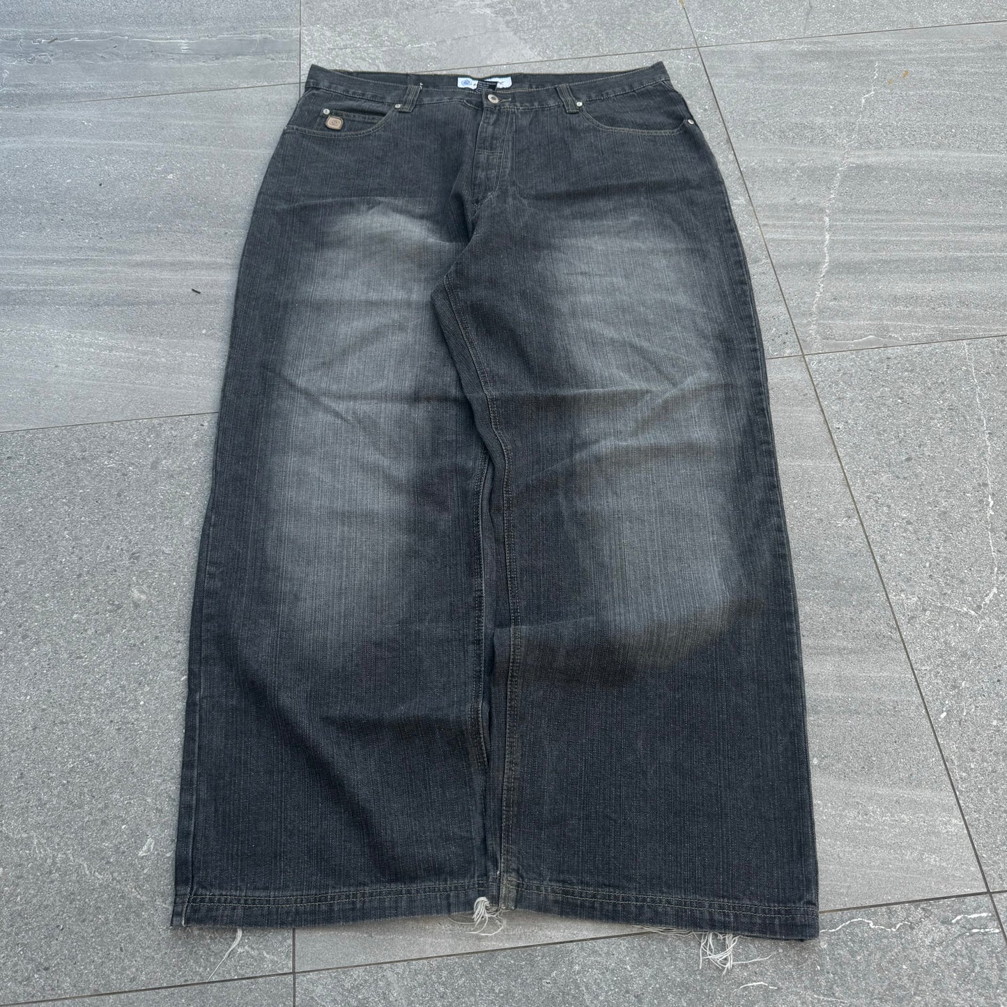 AAAAAH PEAK WREX JEANS - 42x32”