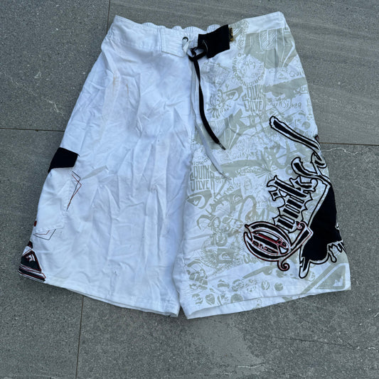 quiksilver shorts - 32x11”