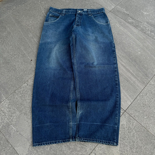 beautiful tommy jeans - 36x31”