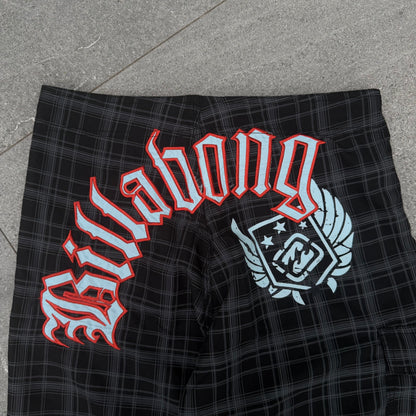 billabong plaid back hits - 33”