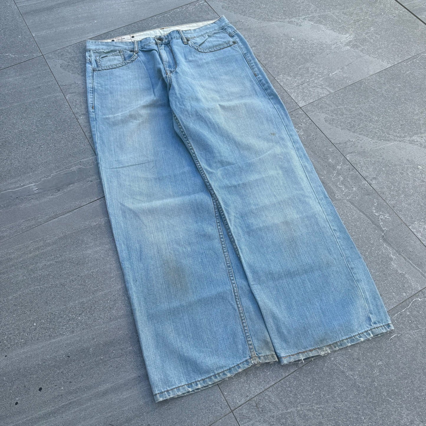 rare ecko skull jeans - 38x32”