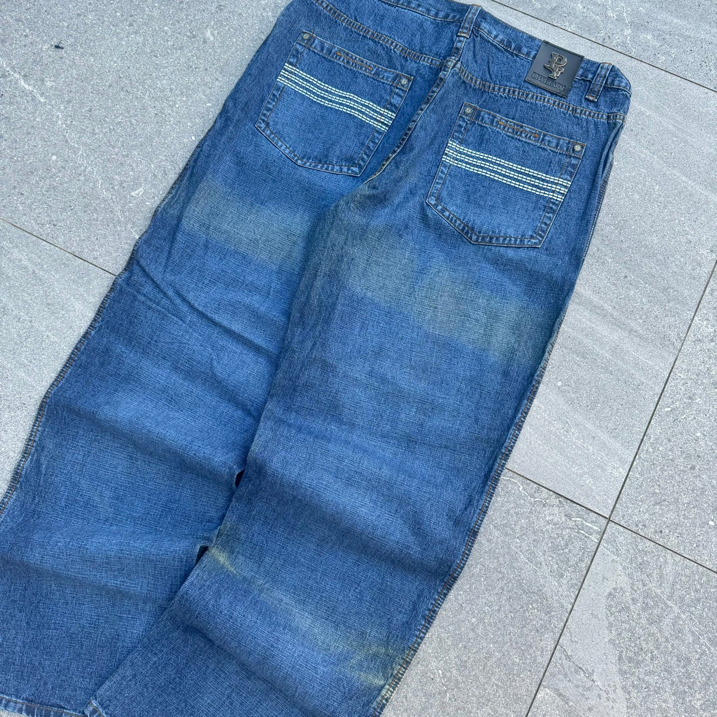 sun faded phat farms - 36x32”