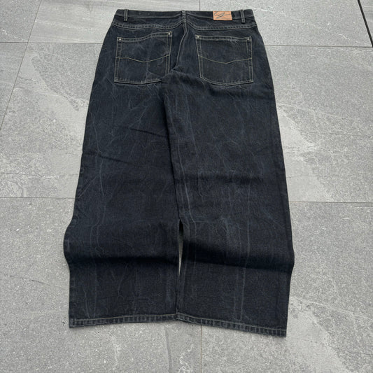 epic godbody jeans - 38x32”