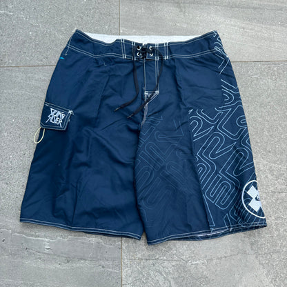 goat quiksilver boardies - 34x11”