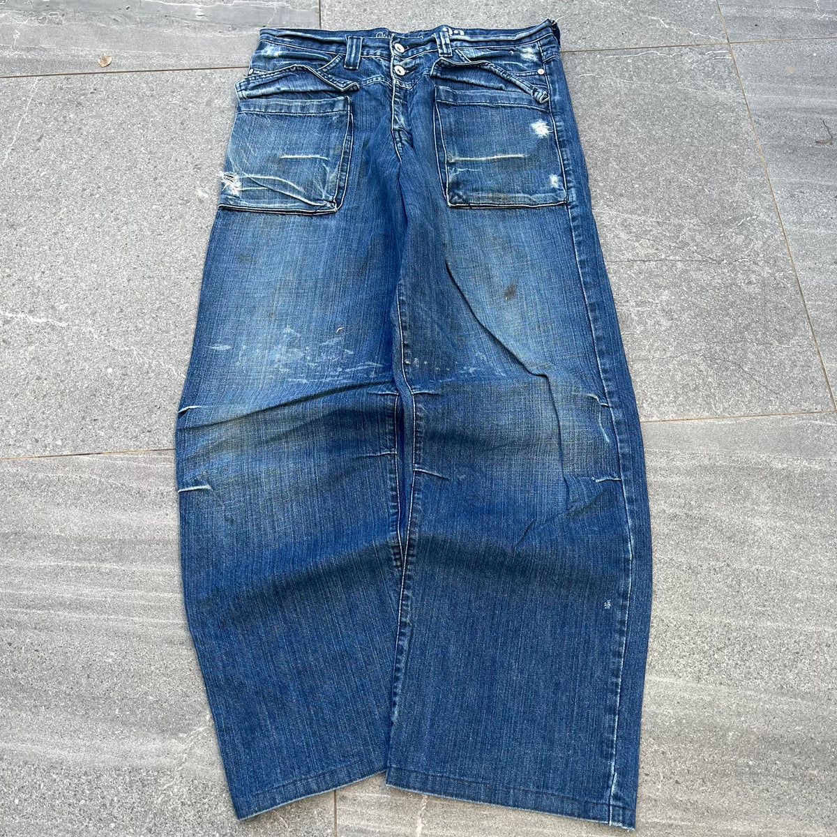 the HARDEST quiksilver jeans/bootcuts. - 34x32”