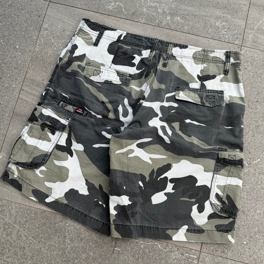 baggy camos - 38”
