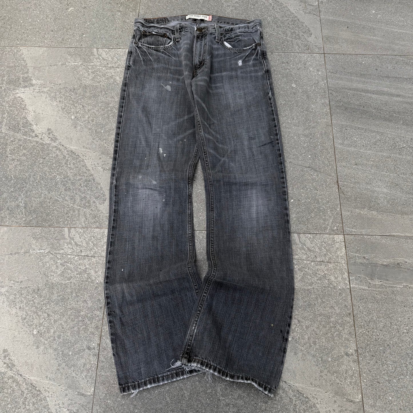 omg black levi’s 527 bootcuts - 32x34”