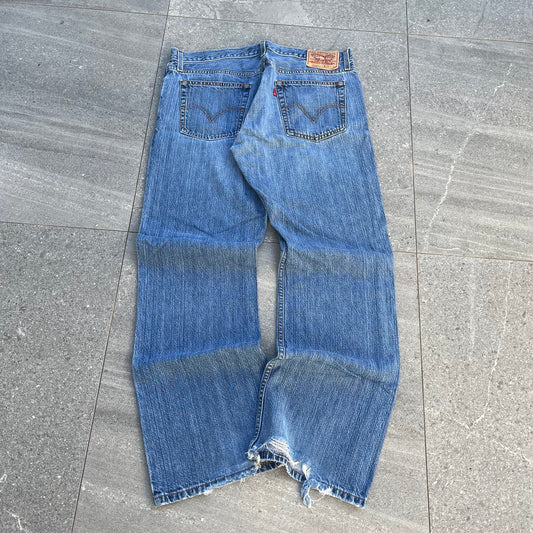 levi 527 low bootcuts - 34x30”
