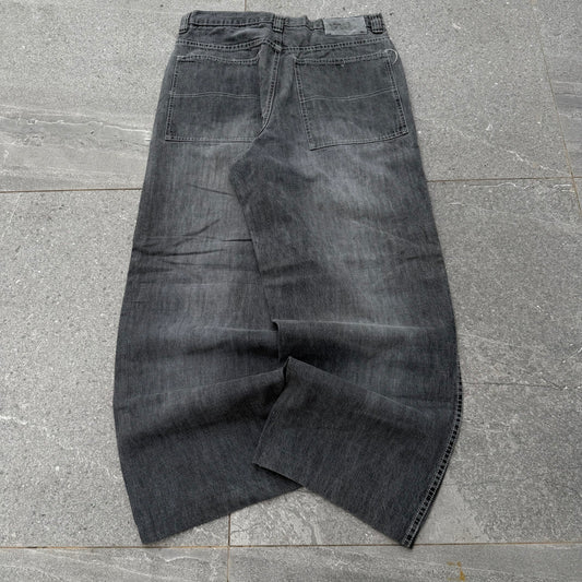 the most beautifully fitting fnf jeans - 34x30”