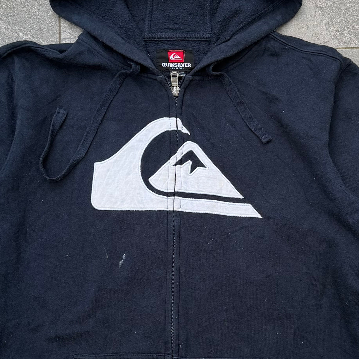 clean lil quiksilver zip - M