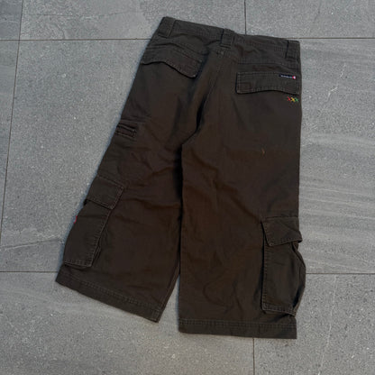 3/4 length quiksilver shorts - 34”