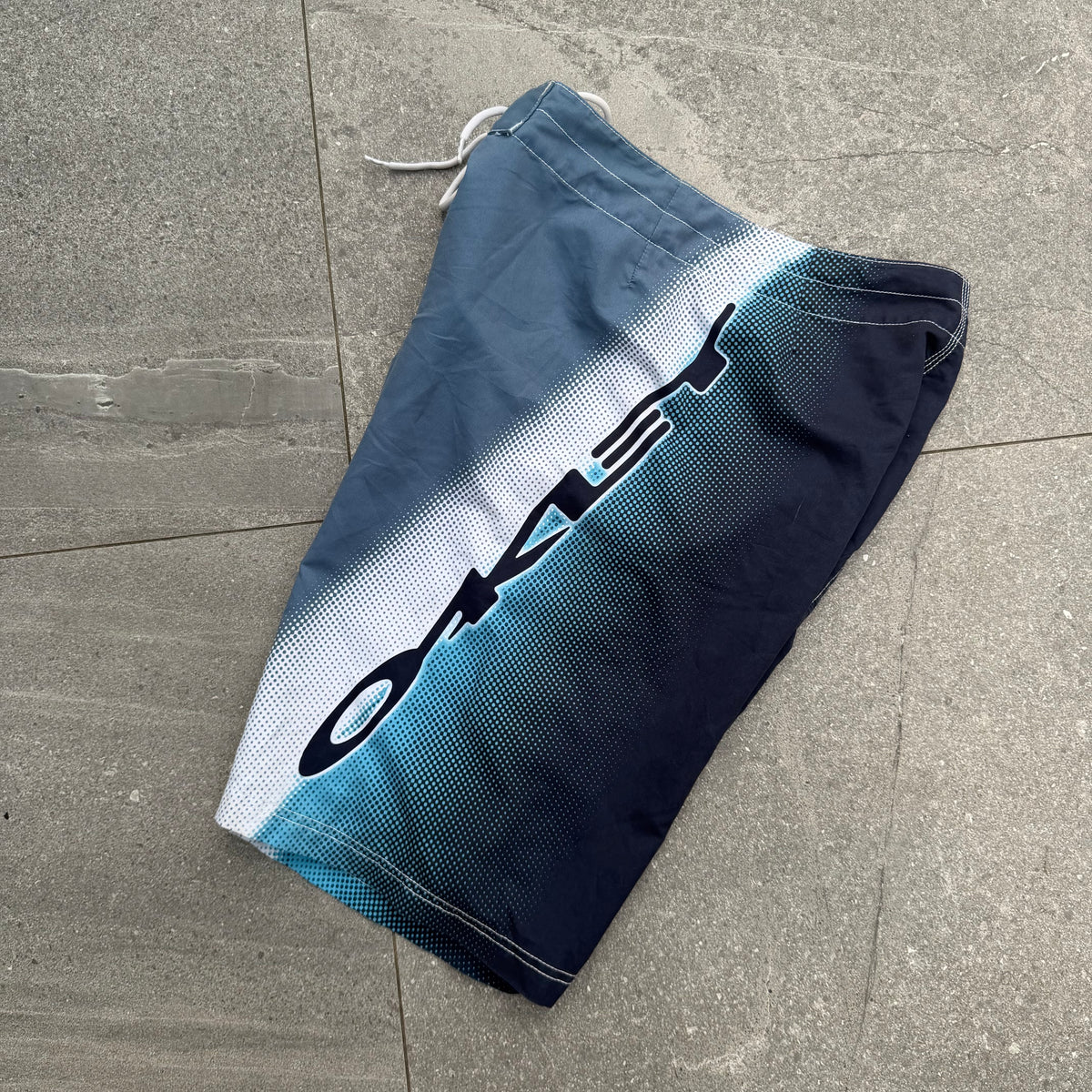 gggGOATED oakley boardies (long fit) - 32”