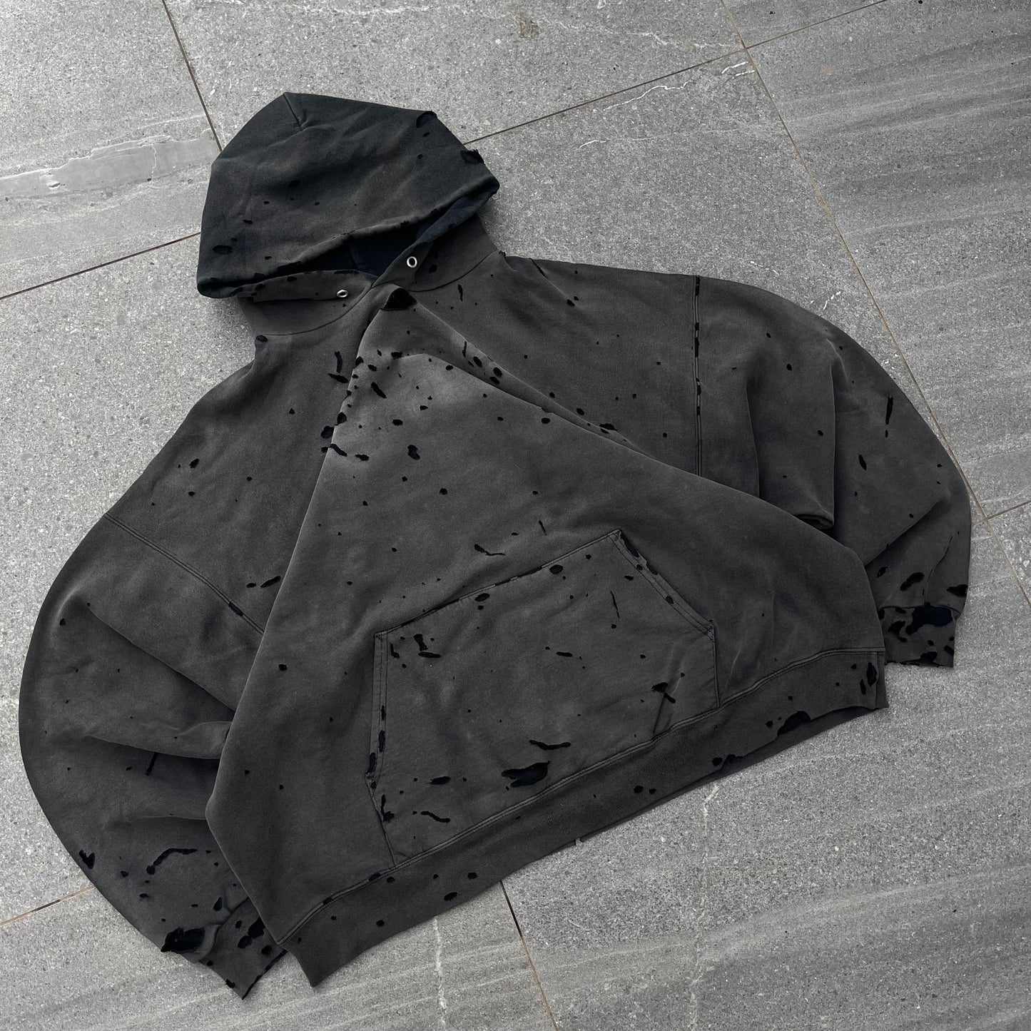 grail 90s distressed hoodie - L