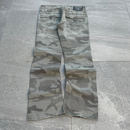 grail grail grail camo trueys - 36x34”