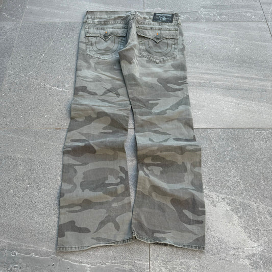 grail grail grail camo trueys - 36x34”