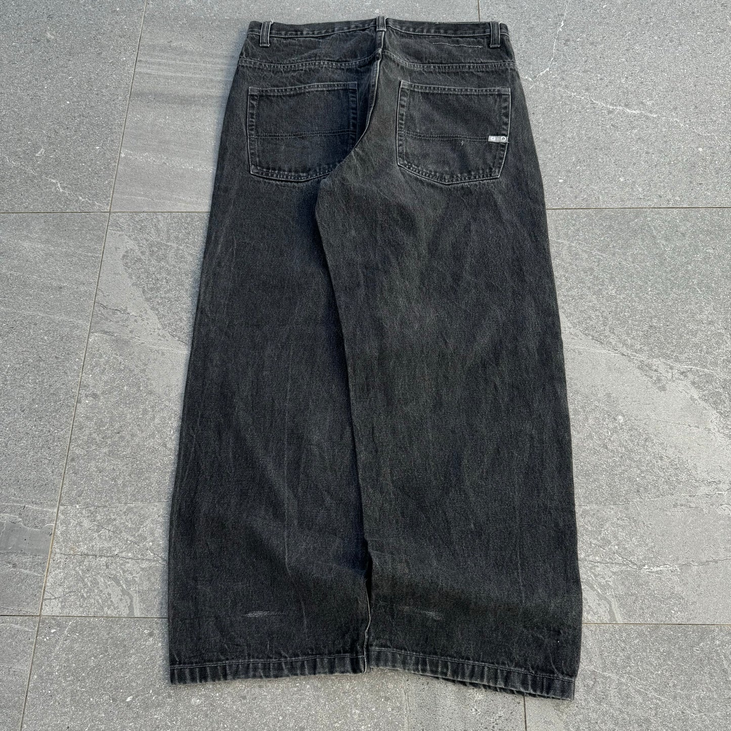 beautiful southpole jeans - 36x31”