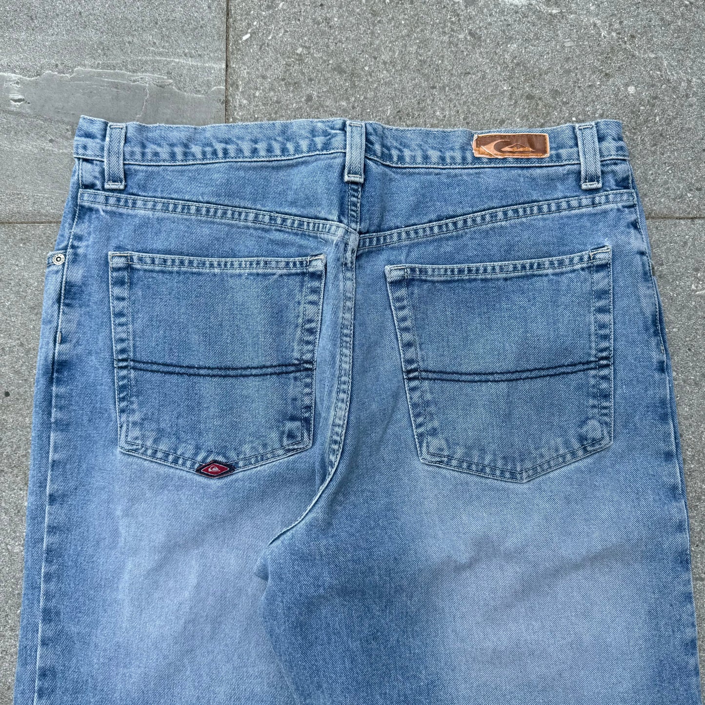 such steezy quiksilver jeans - 36x28”