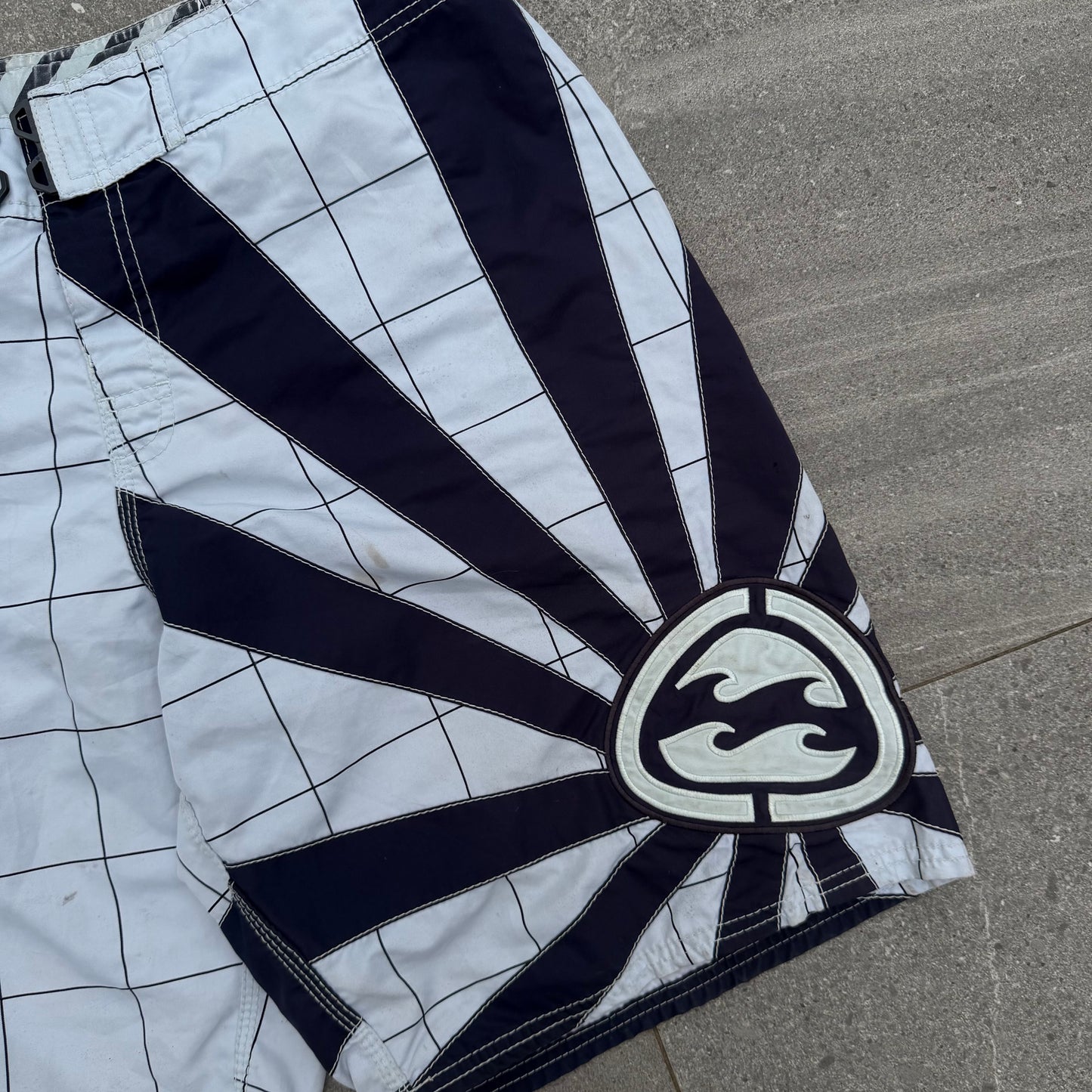 i don’t even need to write anything for these right? andy irons rising suns. 34”
