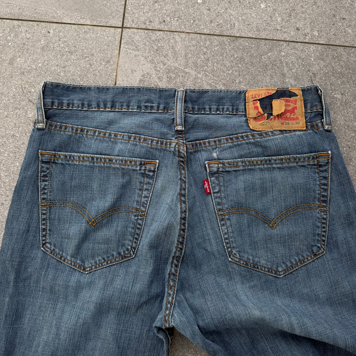 levi’s 527 bootcuts - 33x30”