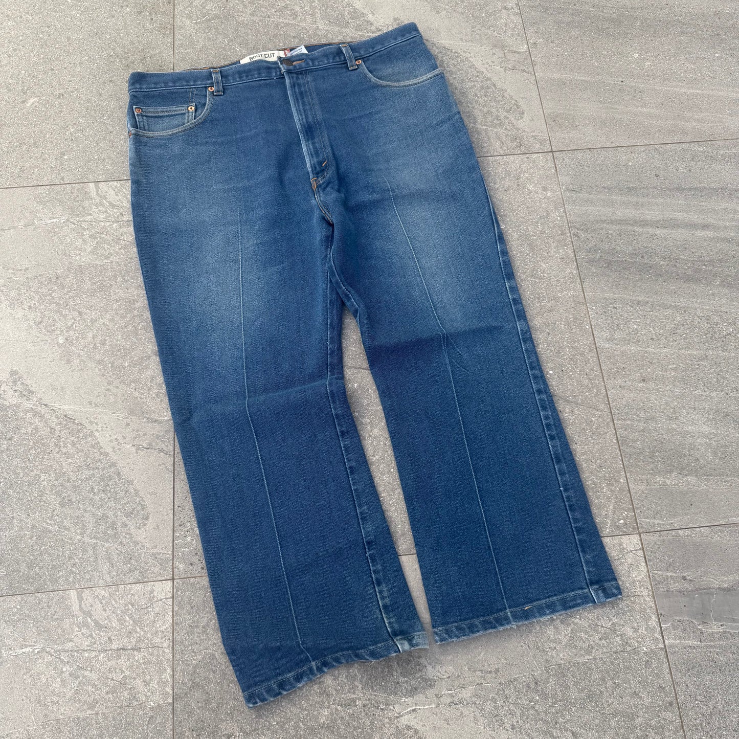 levi’s 517 - 38x24”