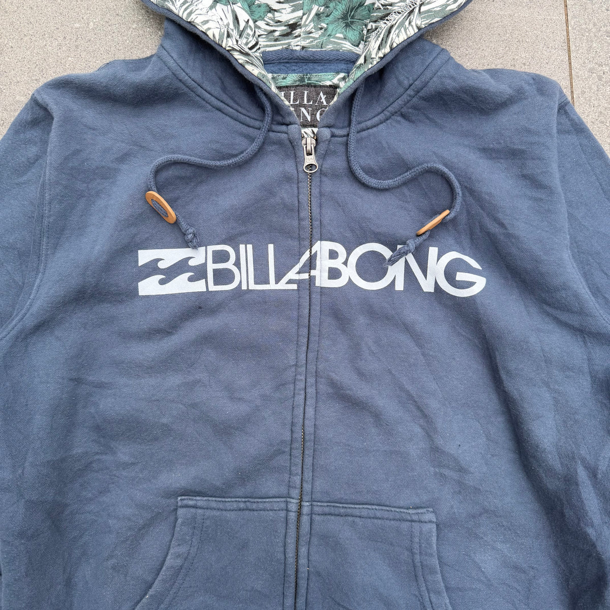 tidy billabong zipup - M
