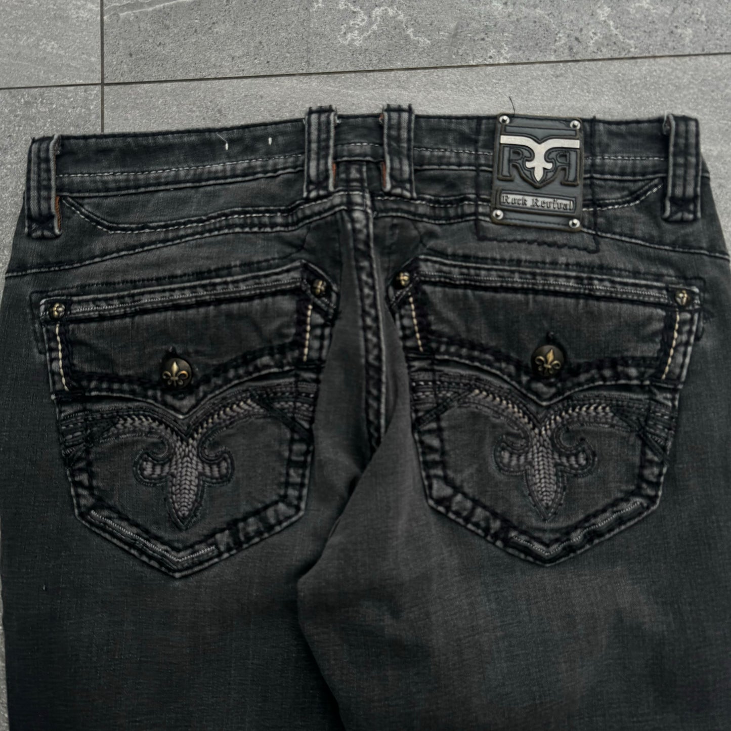 rare black rock revivals - 36x30”