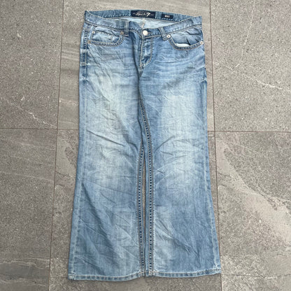 beaaautiful lightwash silver bootcuts - 40x30”