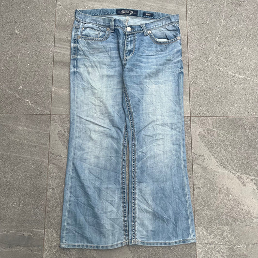 beaaautiful lightwash silver bootcuts - 40x30”