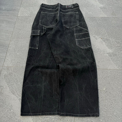 bagggggy fubus - 33x31”