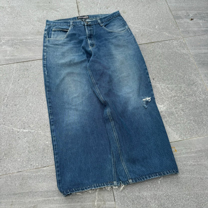 southpoleeeees 38x28”