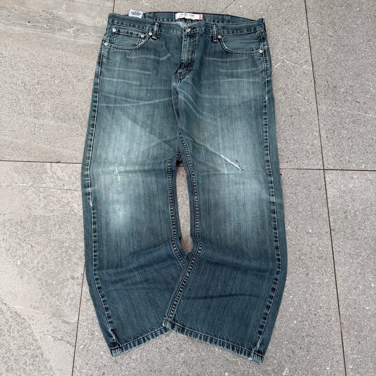 nuttty 527 levi bootcuts - 38x28”