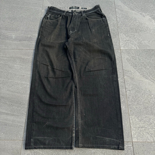 hard ecko embroidered jeans - 36x29”