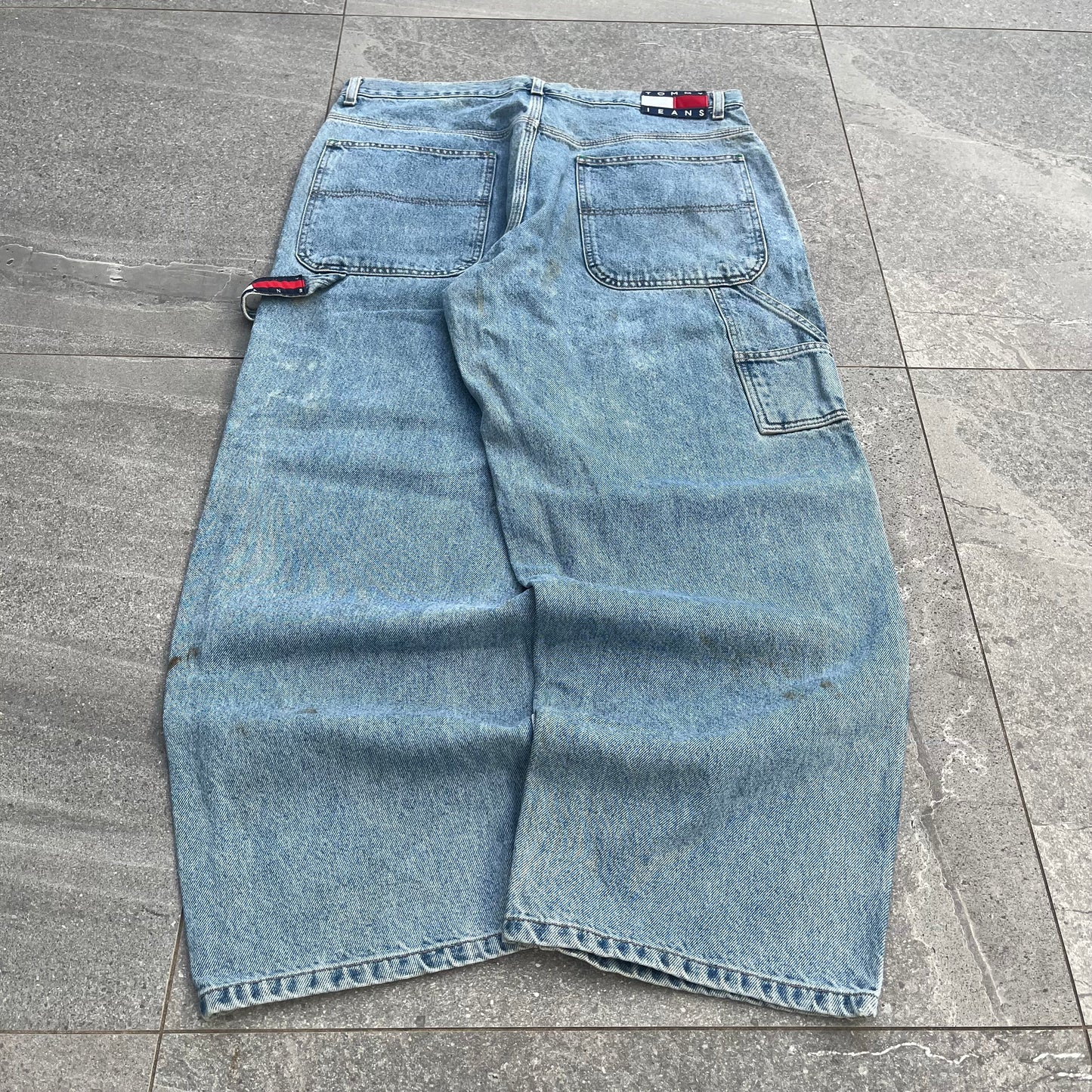 fatttt tommy hilfigers - 36x30”