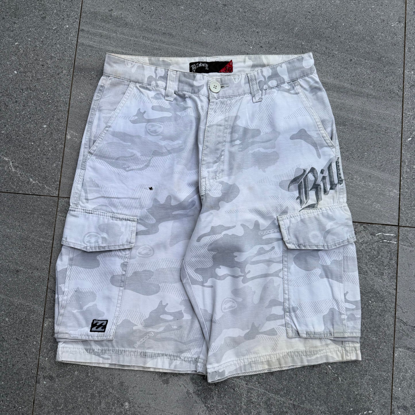 billabong snow camos - 30x11”