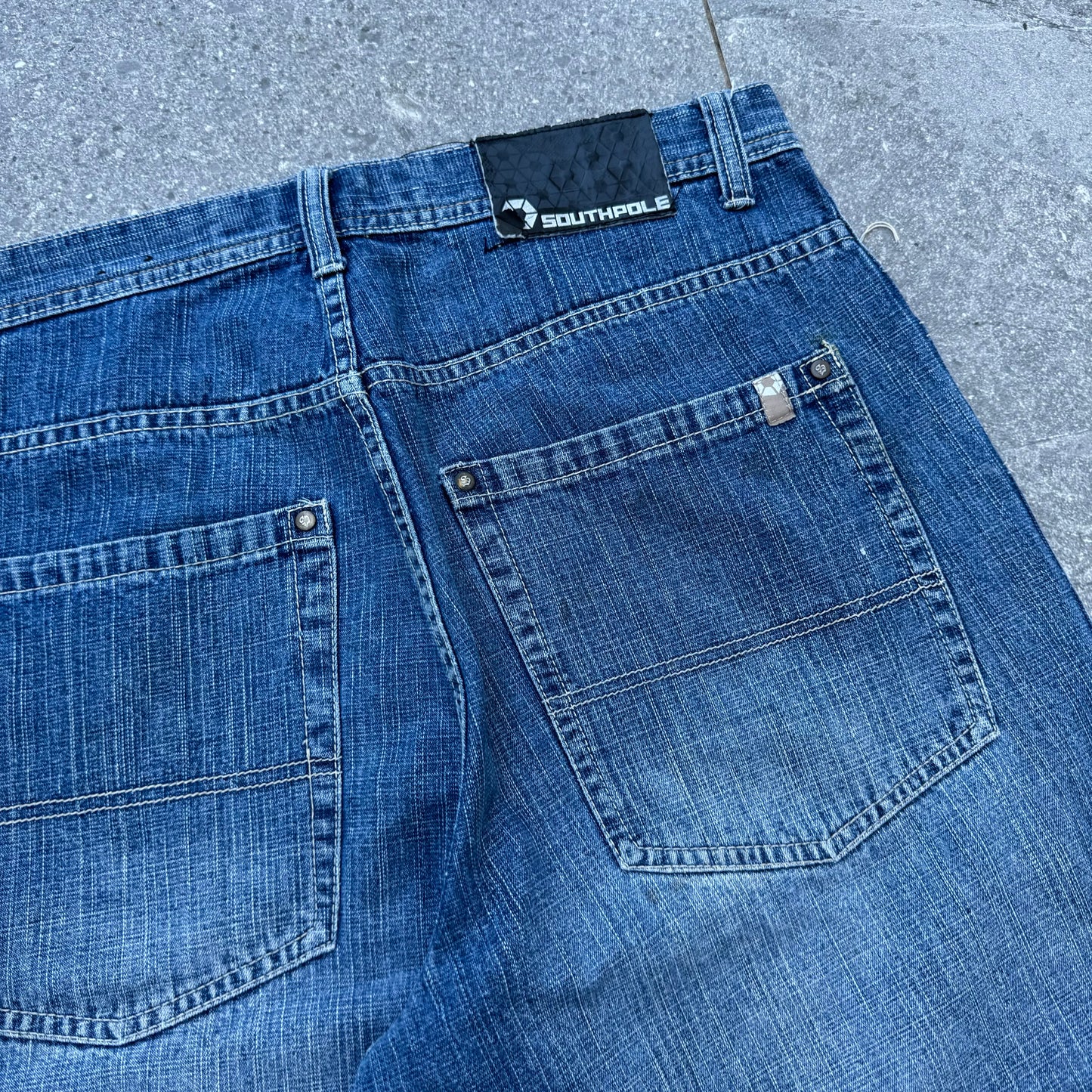 if I only had $75 id buy this pair - 36x13.5”