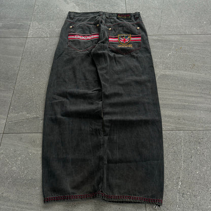fine shyt coogis omgeee - 36x32”