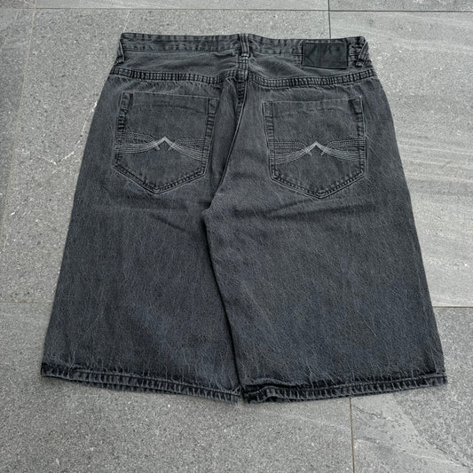 cleanest ecko jorts - 38”