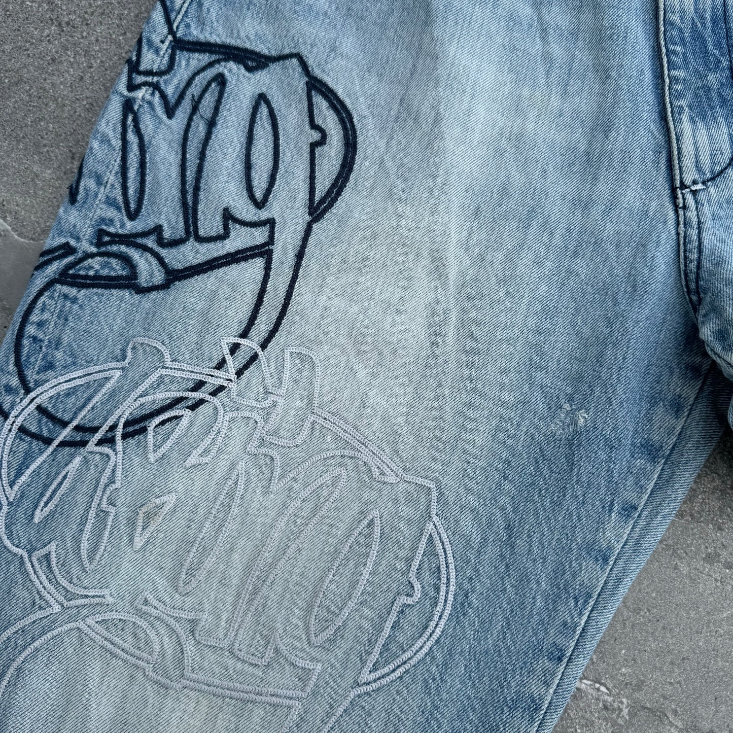 hardest wrung division jeans - 38x32”