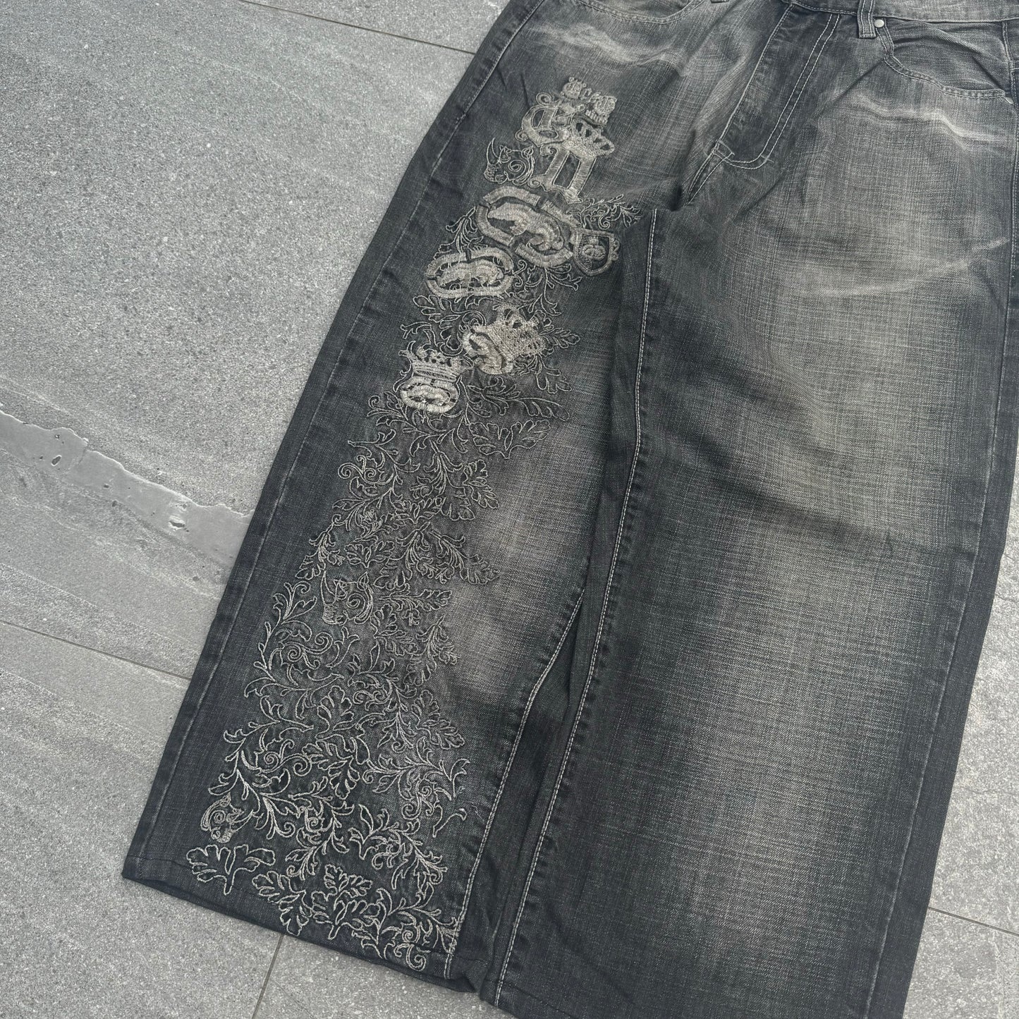ecko jeans - 32x26”