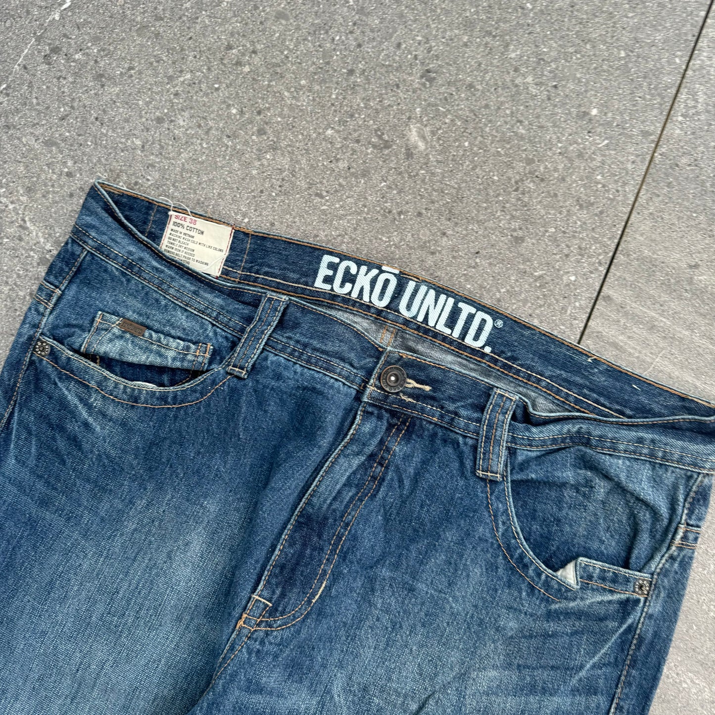 ecko jeans - 38”