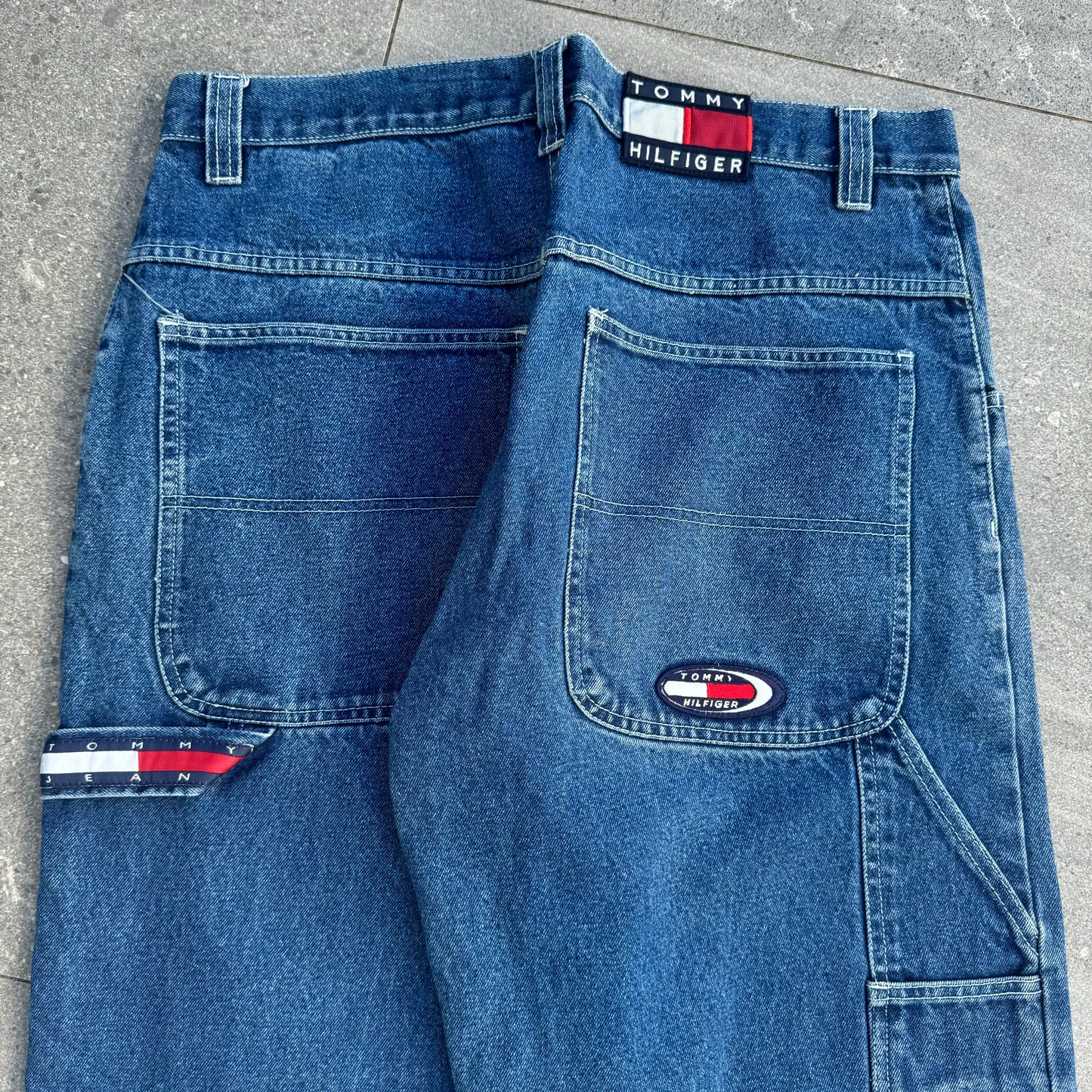 beautiful tommy jeans - 36x31”