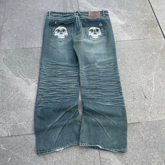 skully bootcuts - 38x32”