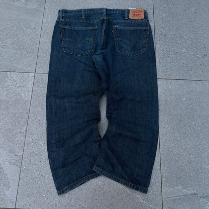calm 527 levi’s - 38x26”