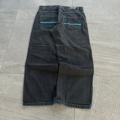 tidiest dodeca southpoles - 38x31”