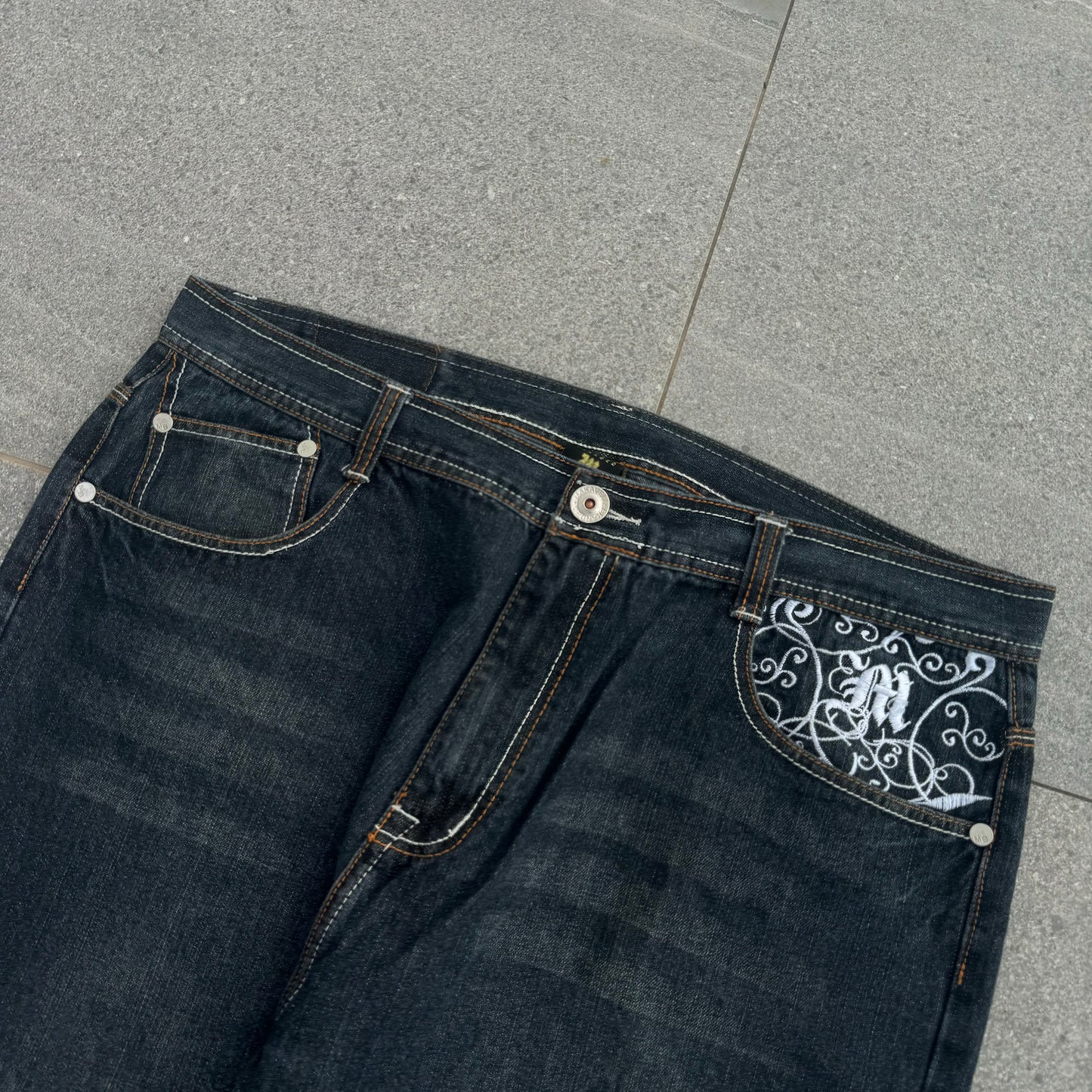 makaveli jawneeeeez 40x33”