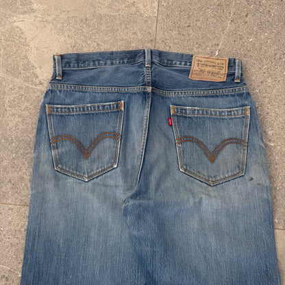holy FUCK. levi’s 557 absolute GRAILS - 34x30”
