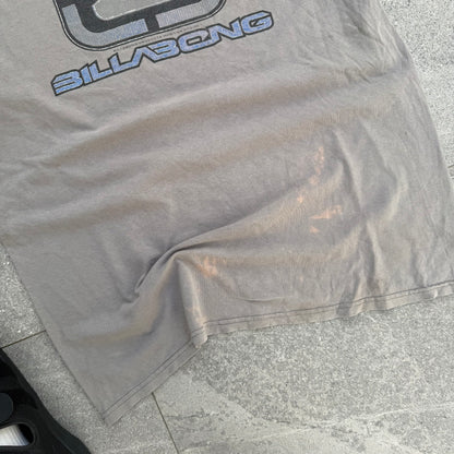 absolutely bonkers thrashed billabong tee - L
