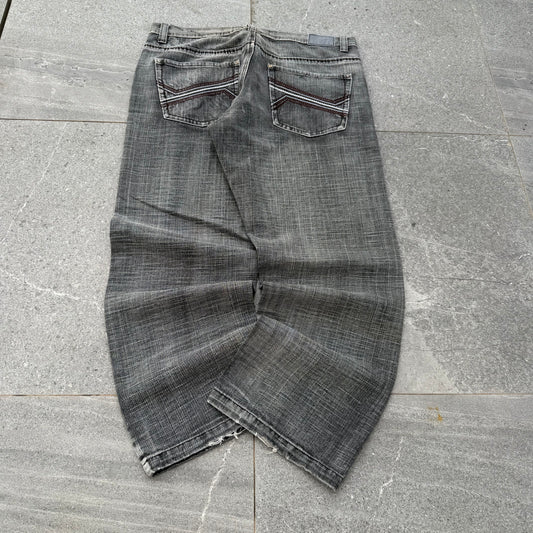 10/10 FADE HOLY SHIT - 40x32”