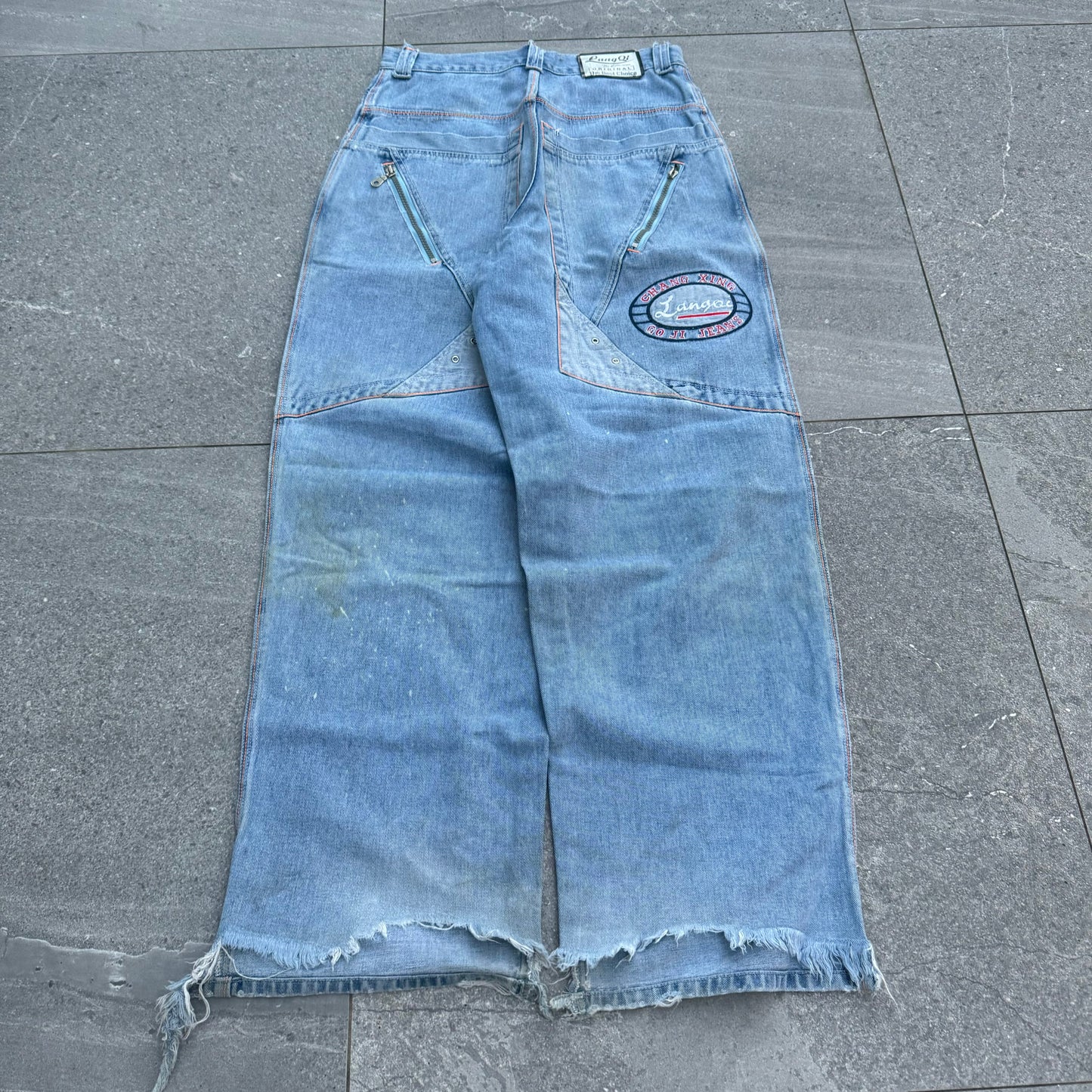 jnco spec chinese jeans but they lowkey hard 31x31”