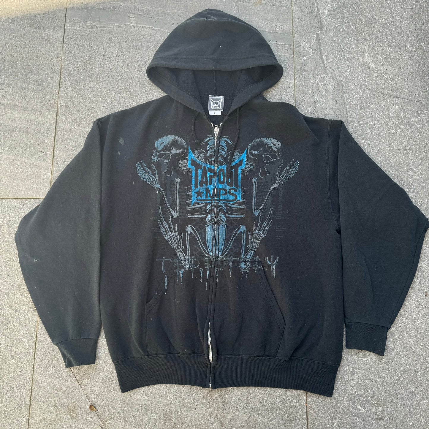 tapout zip up hoodie - L
